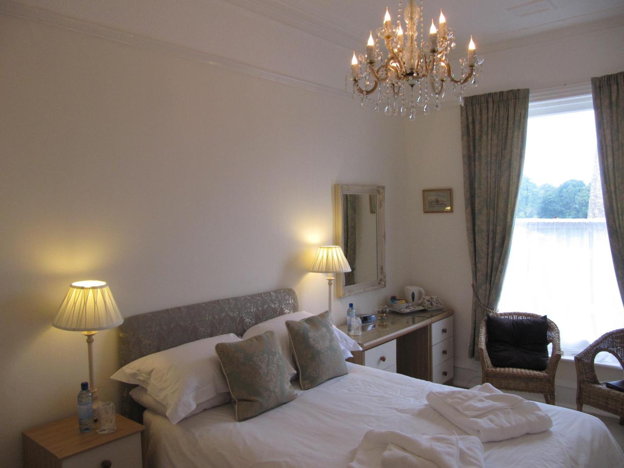 Bed and Breakfast The Shirley Торкі Екстер'єр фото