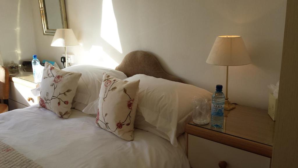 Bed and Breakfast The Shirley Торкі Номер фото