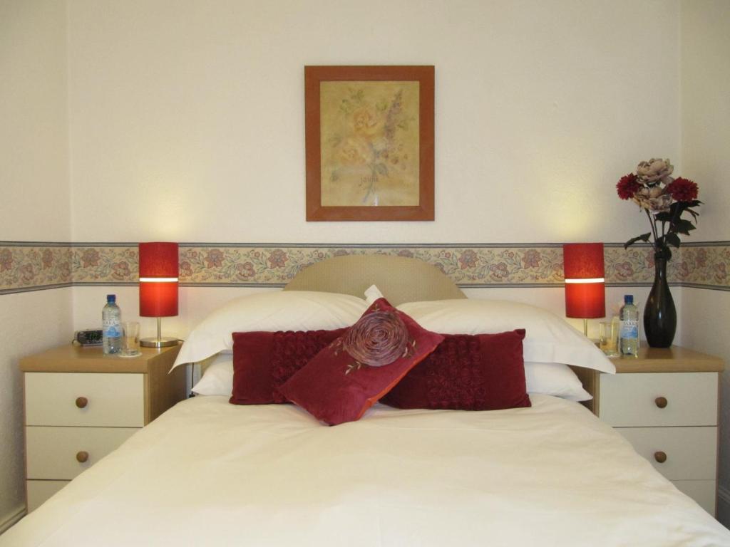 Bed and Breakfast The Shirley Торкі Номер фото